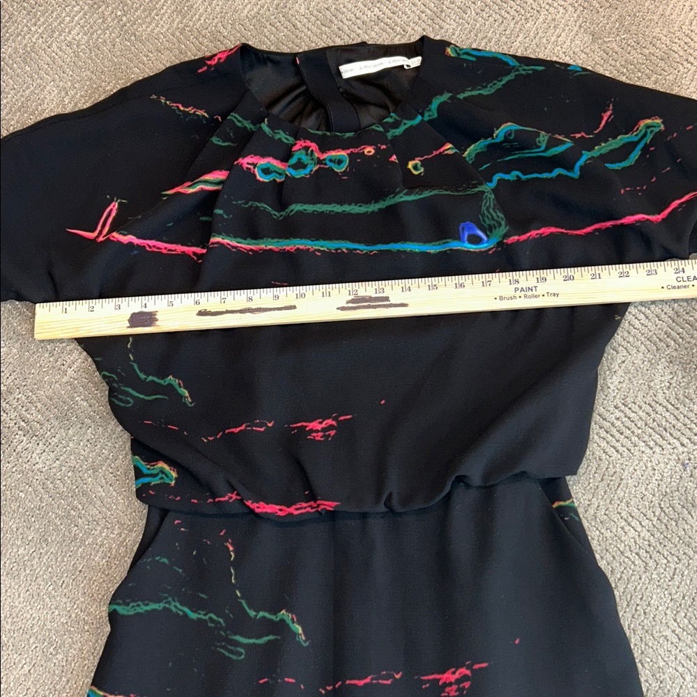 & Other Stories Black Abstract Print Short Sleeve Dress Cinched Waist Size 8 - Picture 11 of 12